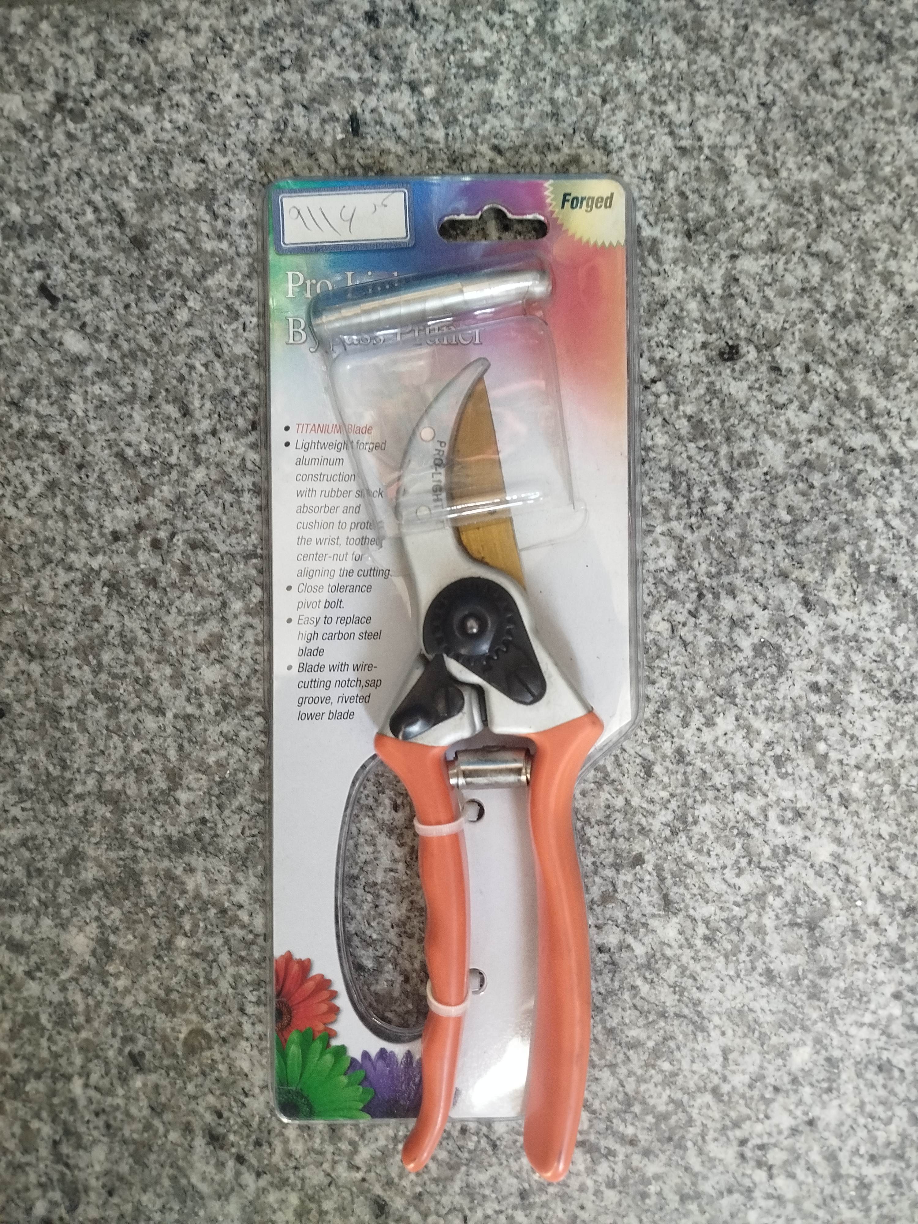 قیچی باغبانی لایت ژاپن مدلJH-730t